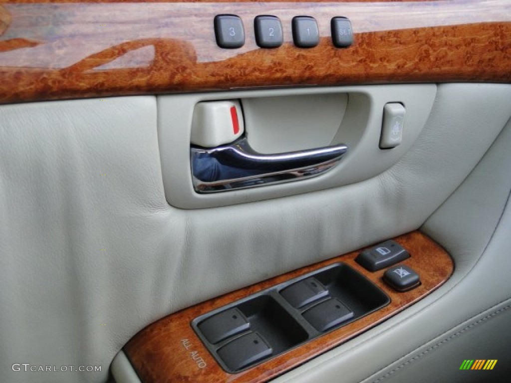 2004 Lexus LS 430 Controls Photo #74413770