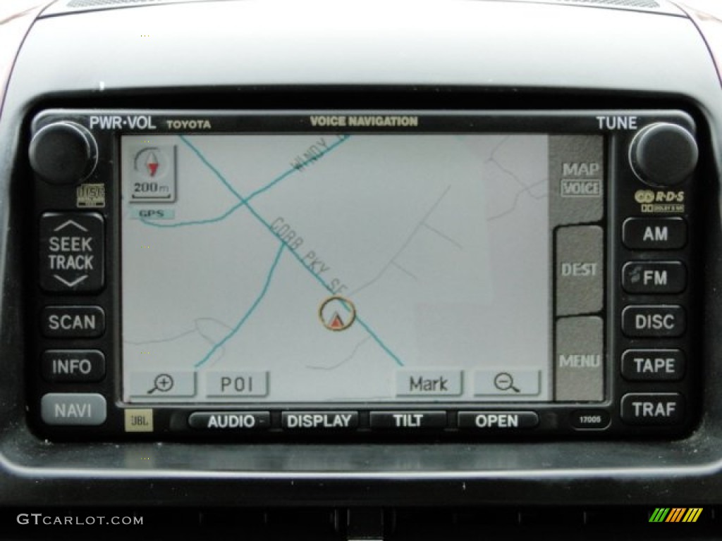 2004 Toyota Sienna XLE Limited Navigation Photos