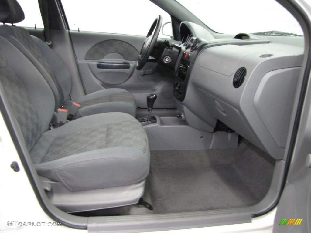 2004 Aveo Sedan - Summit White / Gray photo #9
