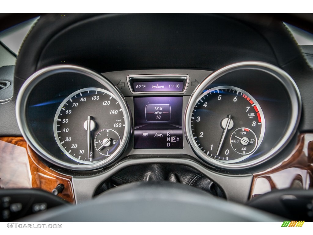 2013 Mercedes-Benz GL 550 4Matic Gauges Photo #74416470
