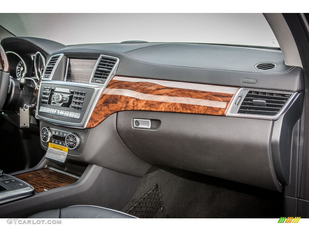 2013 Mercedes-Benz GL 550 4Matic Black Dashboard Photo #74416547