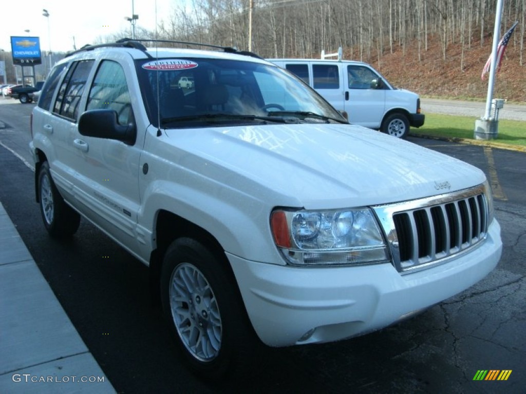 2004 Grand Cherokee Limited 4x4 - Stone White / Taupe photo #2