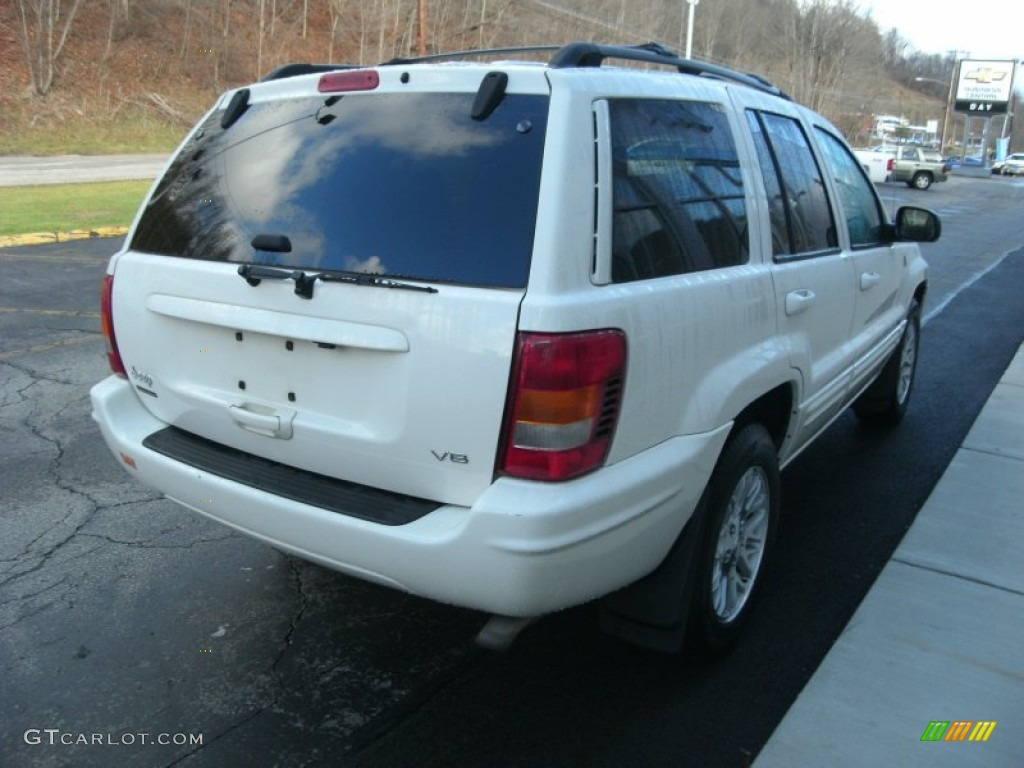 2004 Grand Cherokee Limited 4x4 - Stone White / Taupe photo #3