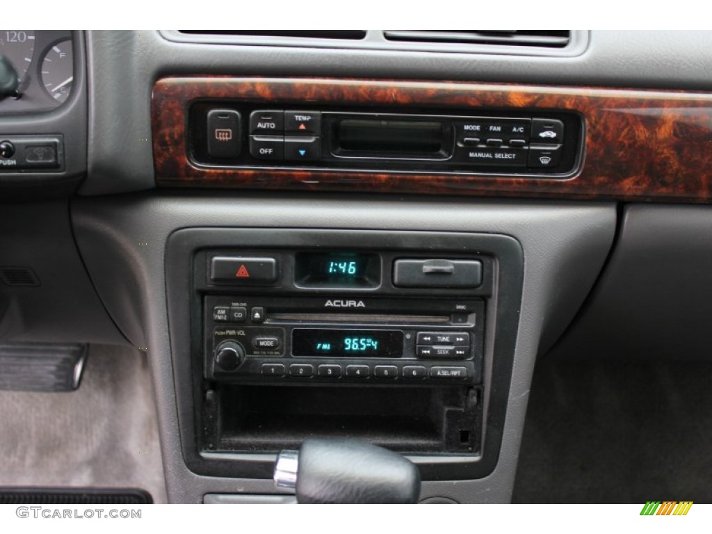 1997 Acura CL 2.2 Controls Photo #74417607