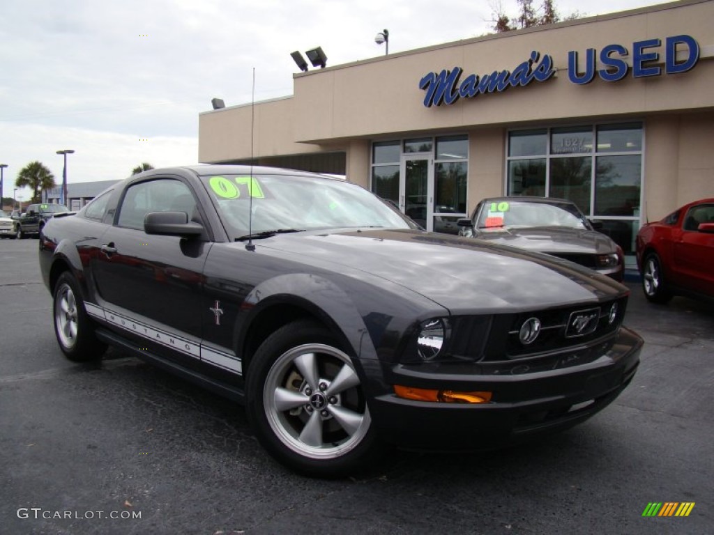 2007 Mustang V6 Deluxe Coupe - Alloy Metallic / Dark Charcoal photo #28