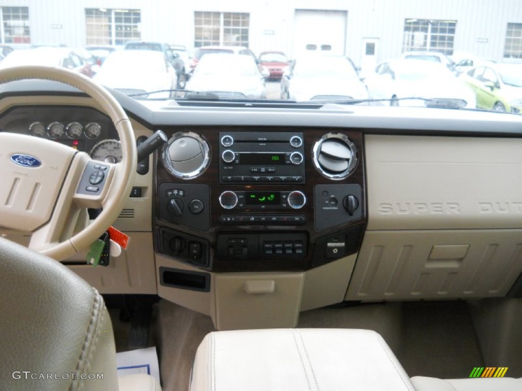 2009 F250 Super Duty XLT SuperCab 4x4 - Dark Blue Pearl Metallic / Medium Stone photo #15