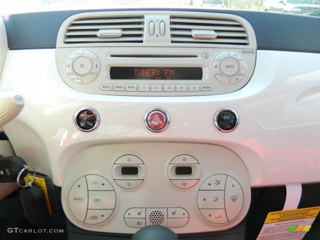 2013 Fiat 500 c cabrio Lounge Controls Photo #74419824