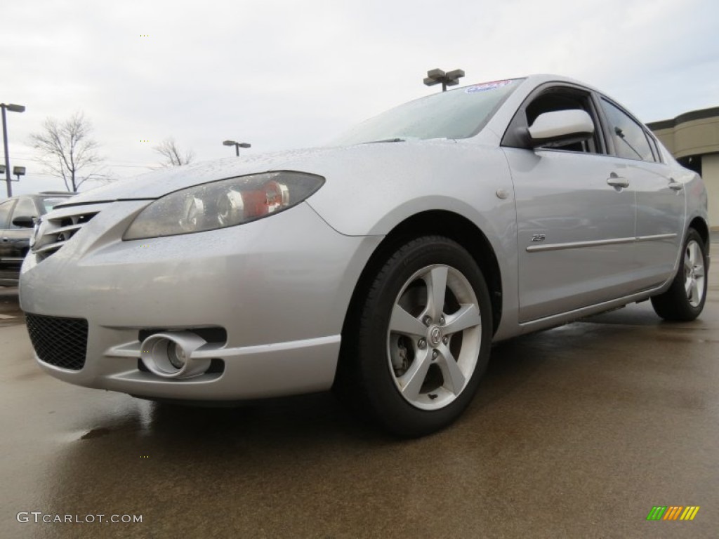 2005 MAZDA3 s Sedan - Sunlight Silver Metallic / Black/Red photo #1