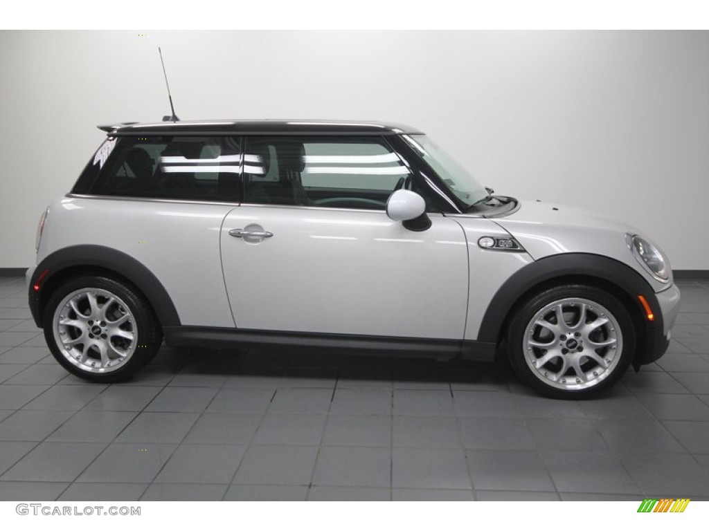 White Silver Metallic 2010 Mini Cooper S Camden 50th Anniversary Hardtop Exterior Photo #74426806