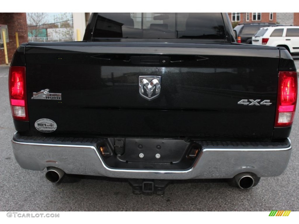 2011 Ram 1500 Big Horn Quad Cab 4x4 - Brilliant Black Crystal Pearl / Dark Slate Gray/Medium Graystone photo #30