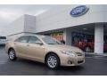 Sandy Beach Metallic - Camry XLE Photo No. 1