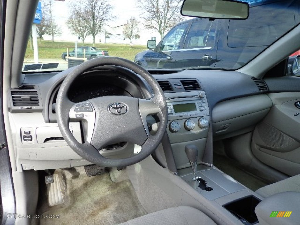 2009 Camry SE - Magnetic Gray Metallic / Ash photo #12