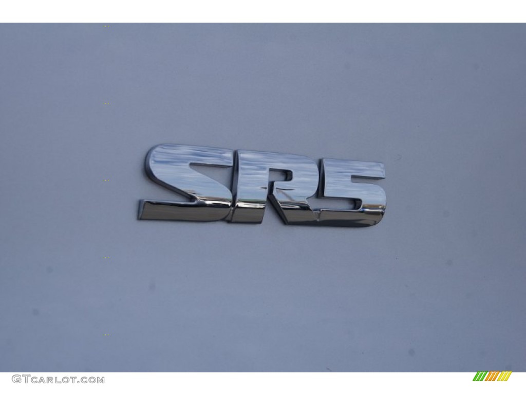 2012 4Runner SR5 - Classic Silver Metallic / Graphite photo #22