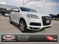 Glacier White Metallic - Q7 3.0 S Line quattro Photo No. 1