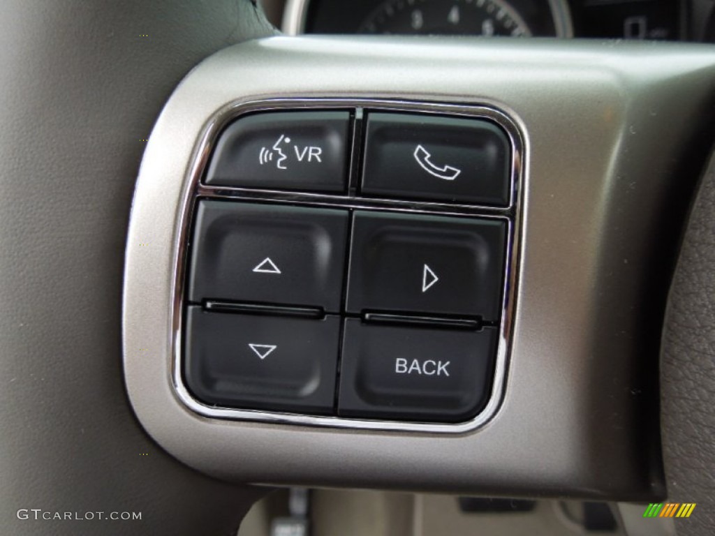 2013 Grand Cherokee Laredo 4x4 - Bright Silver Metallic / Dark Graystone/Medium Graystone photo #13