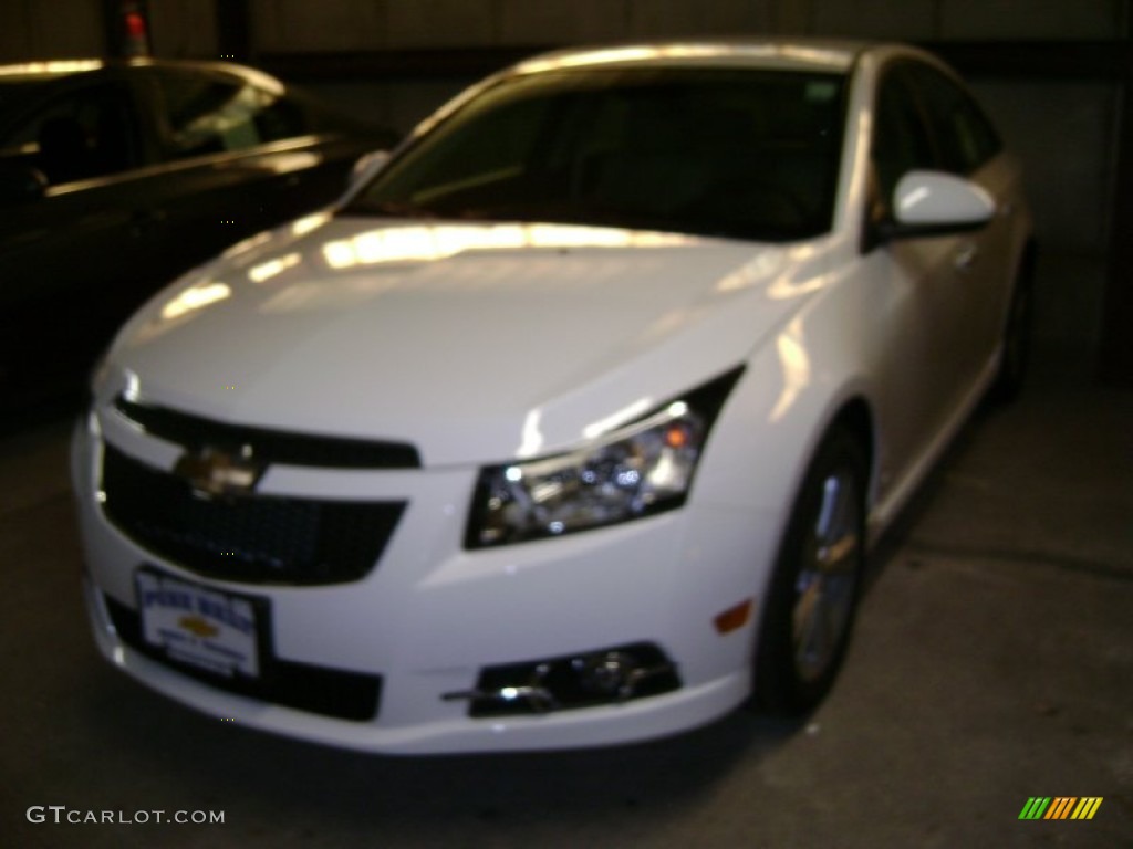 2013 Cruze LT/RS - Summit White / Cocoa/Light Neutral photo #1