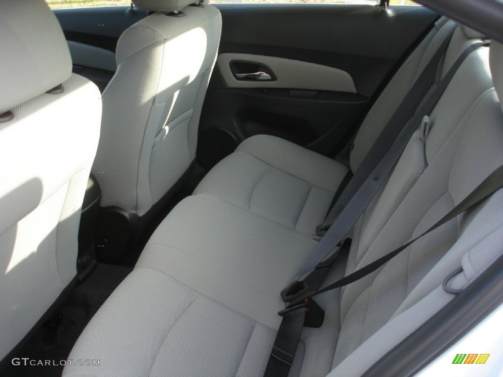 2013 Cruze LT/RS - Summit White / Medium Titanium photo #3
