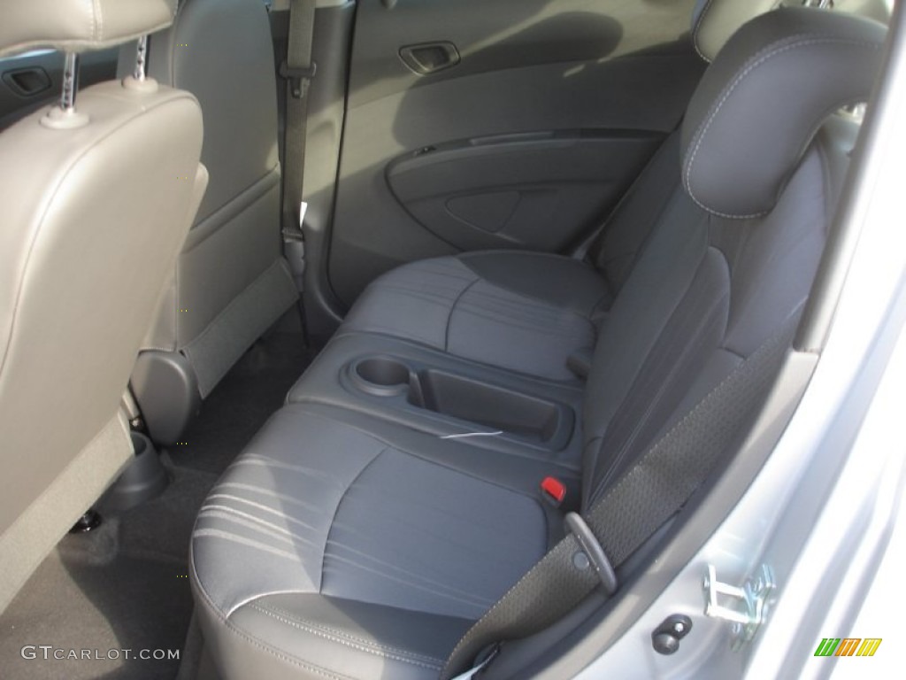 Silver/Silver Interior 2013 Chevrolet Spark LT Photo #74436152