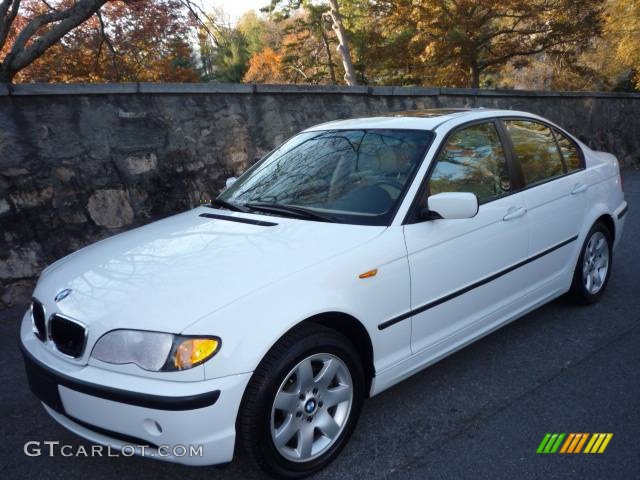 2005 3 Series 325i Sedan - Alpine White / Sand photo #2