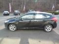 2013 Tuxedo Black Ford Focus SE Hatchback  photo #5