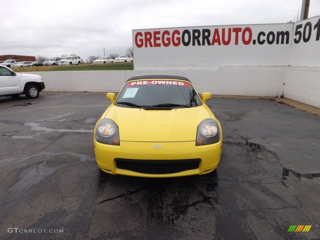 2002 MR2 Spyder Roadster - Solar Yellow / Black photo #2