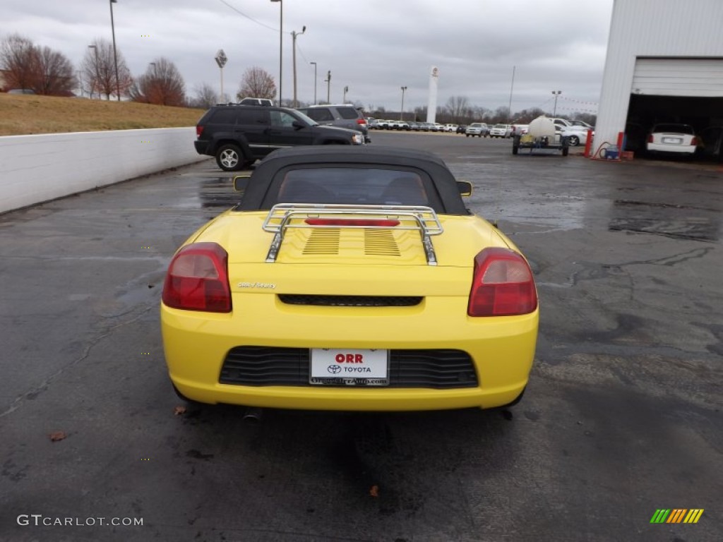 2002 MR2 Spyder Roadster - Solar Yellow / Black photo #6