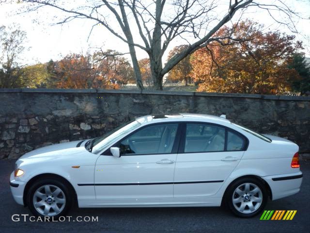 2005 3 Series 325i Sedan - Alpine White / Sand photo #4