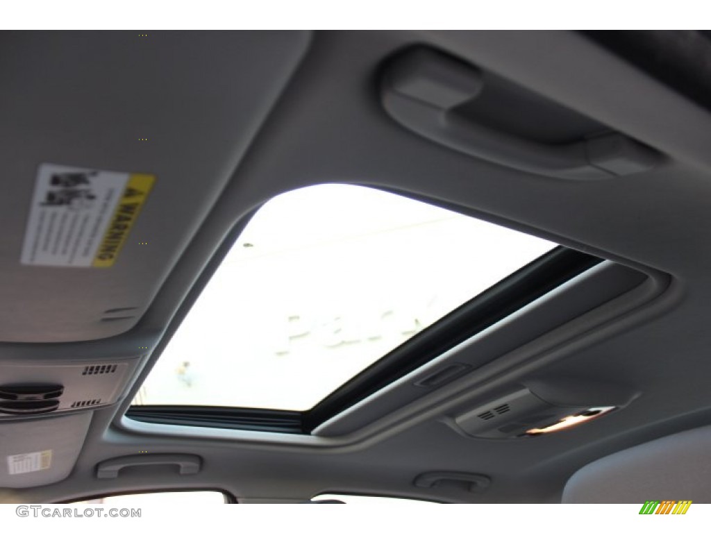 2009 BMW 3 Series 328xi Sedan Sunroof Photo #74438387