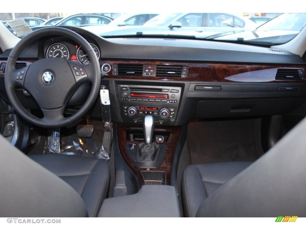 2009 3 Series 328xi Sedan - Space Grey Metallic / Black photo #13