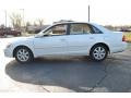 2001 Diamond White Pearl Toyota Avalon XLS  photo #3