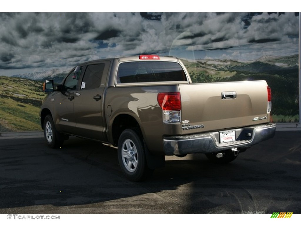 2013 Tundra CrewMax 4x4 - Pyrite Mica / Black photo #2