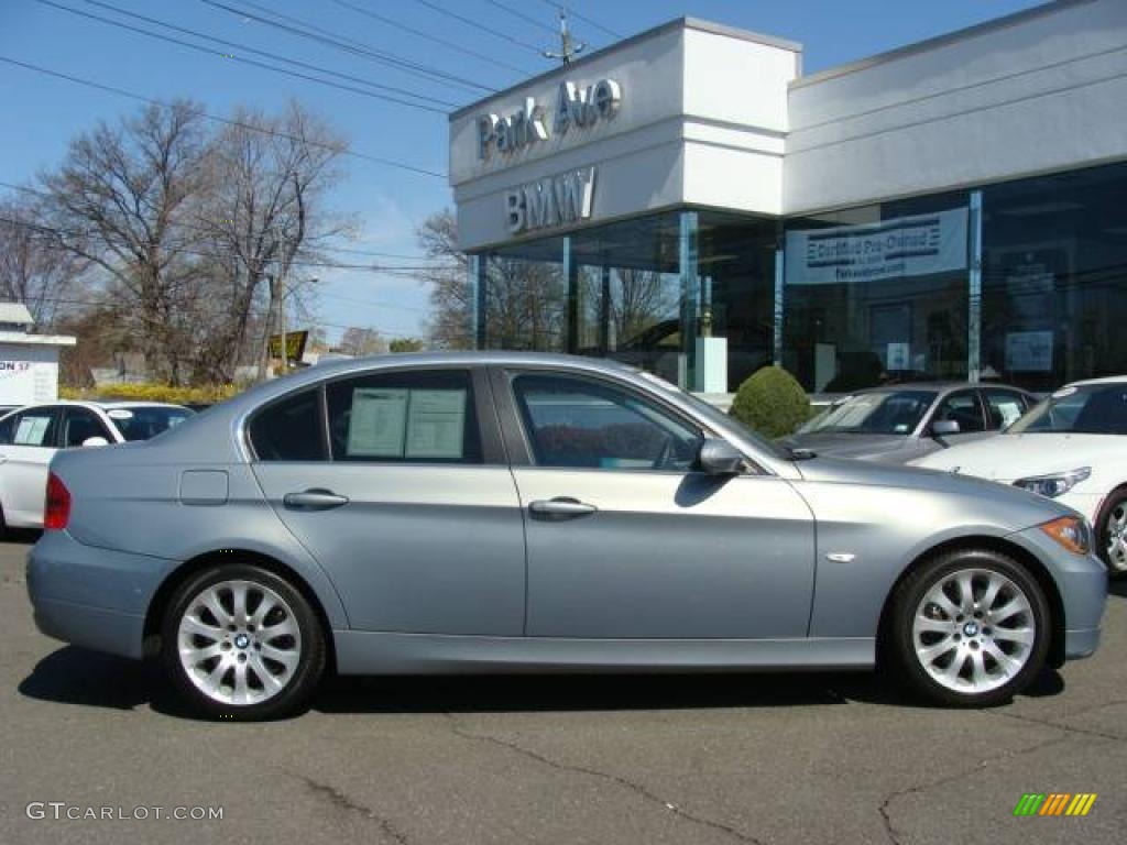 Quartz Blue Metallic BMW 3 Series