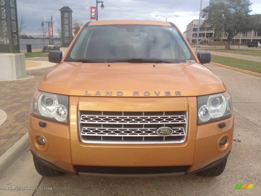 Tambora Flame Orange 2008 Land Rover LR2 SE Exterior Photo #74442569