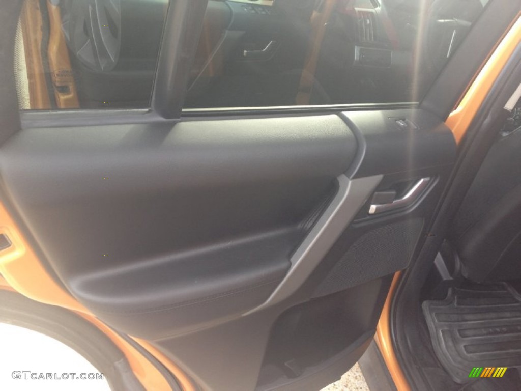 2008 LR2 SE - Tambora Flame Orange / Ebony Black photo #17