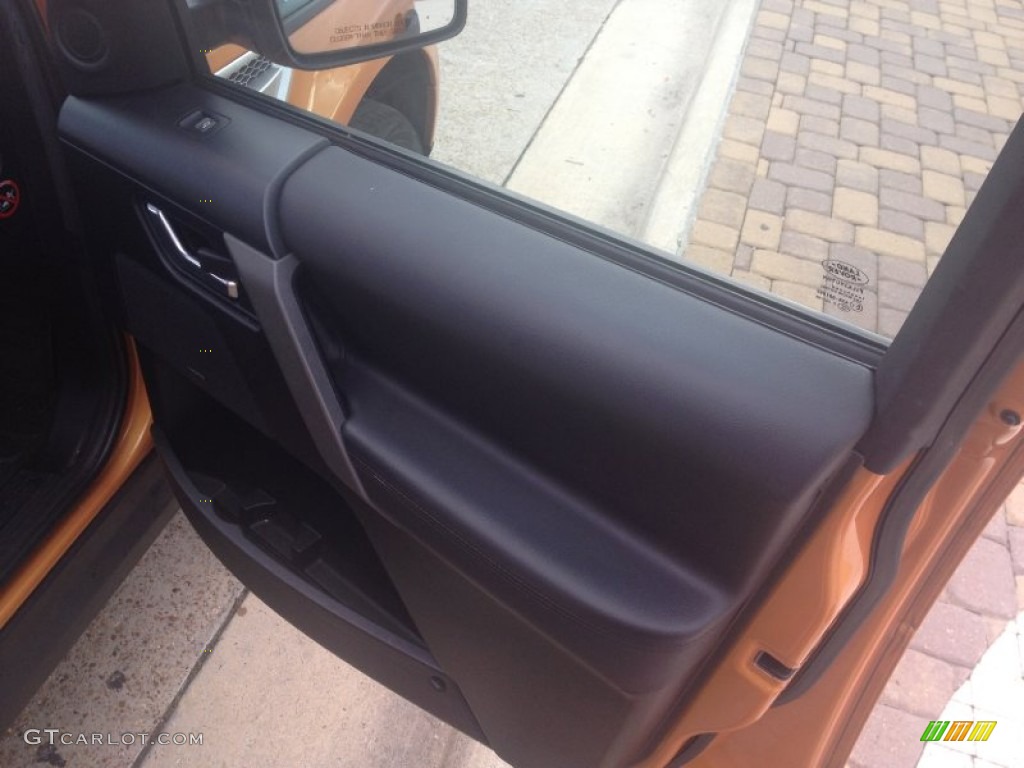 2008 LR2 SE - Tambora Flame Orange / Ebony Black photo #24