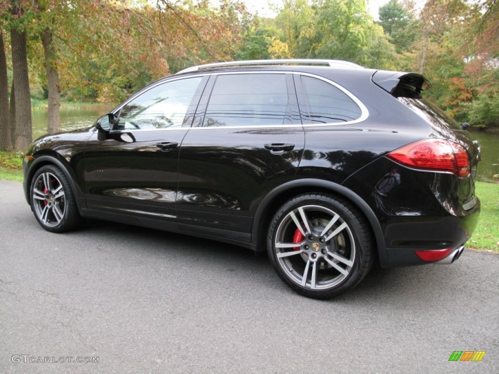 2011 Cayenne Turbo - Jet Black Metallic / Black photo #4