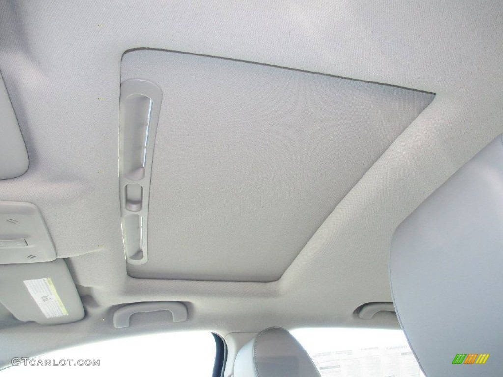 2013 Chevrolet Sonic LTZ Hatch Sunroof Photo #74444618