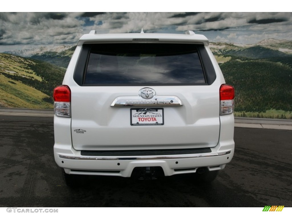 2013 4Runner SR5 4x4 - Blizzard White Pearl / Graphite photo #4