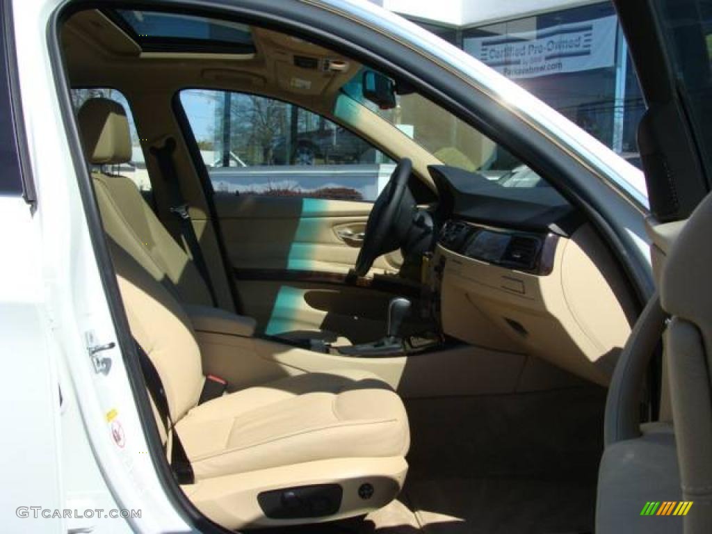 2006 3 Series 330xi Sedan - Alpine White / Beige photo #22