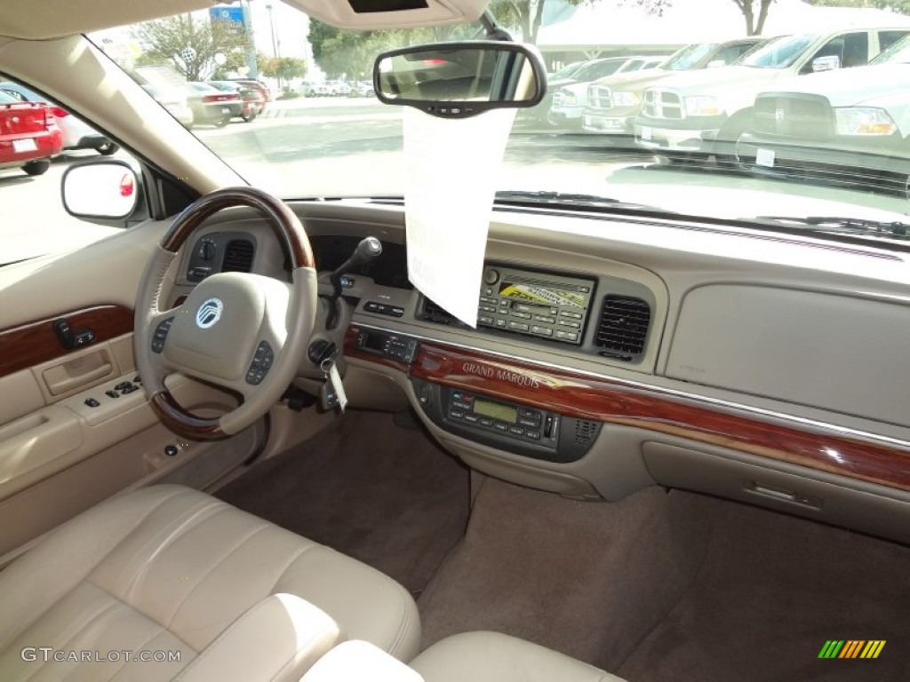 2004 Grand Marquis LS - Gold Ash Metallic / Medium Parchment photo #11