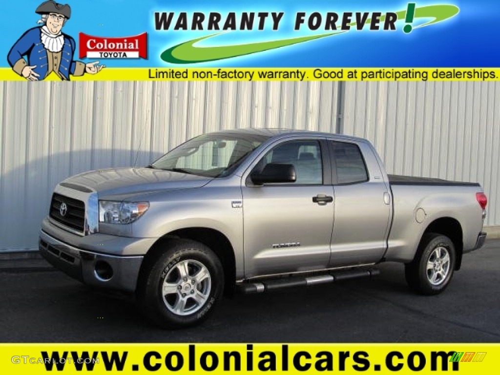 2007 Tundra SR5 Double Cab 4x4 - Silver Sky Metallic / Graphite Gray photo #1