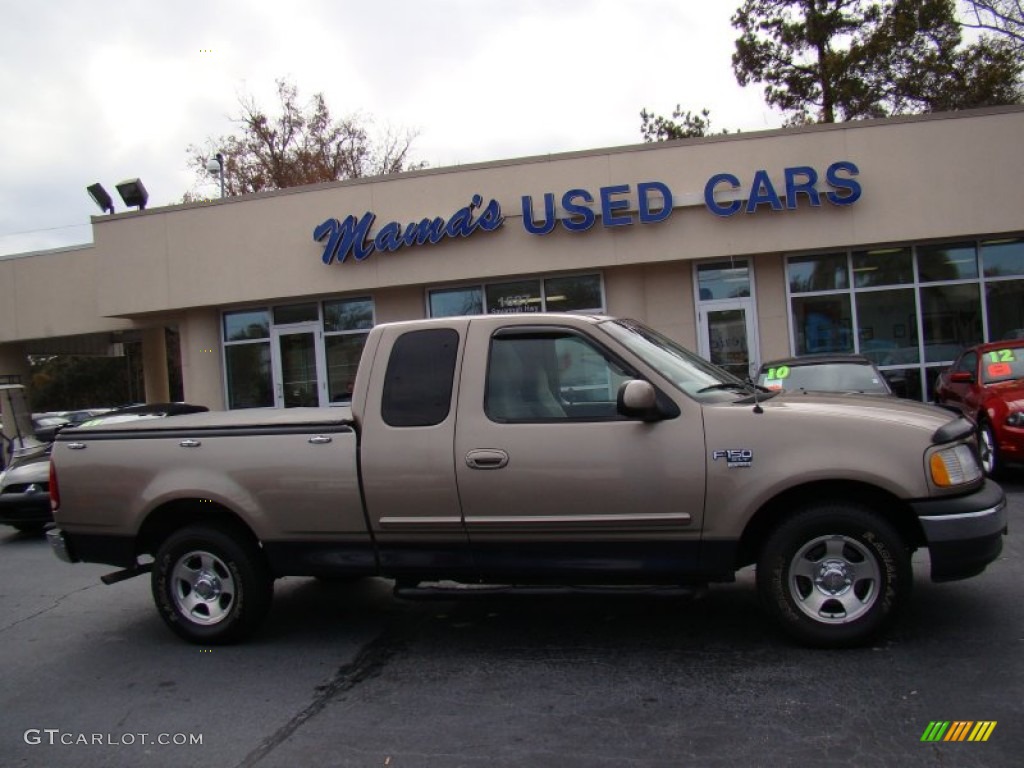 2001 F150 XLT SuperCab - Arizona Beige Metallic / Medium Parchment photo #1