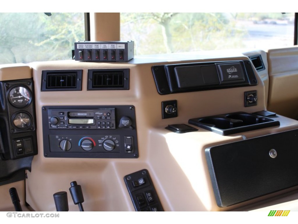 1997 Hummer H1 Wagon Controls Photos