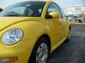 2002 Double Yellow Volkswagen New Beetle GLS Coupe  photo #12