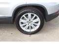 Reflex Silver Metallic - Tiguan SE Photo No. 5