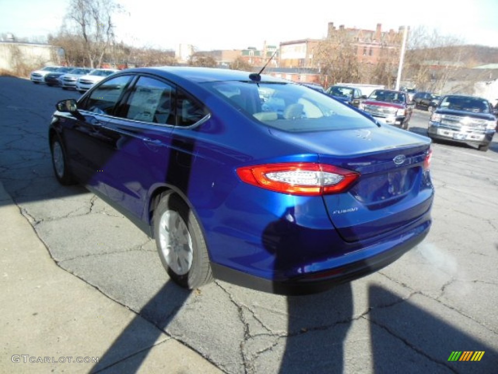 2013 Fusion S - Deep Impact Blue Metallic / Earth Gray photo #6