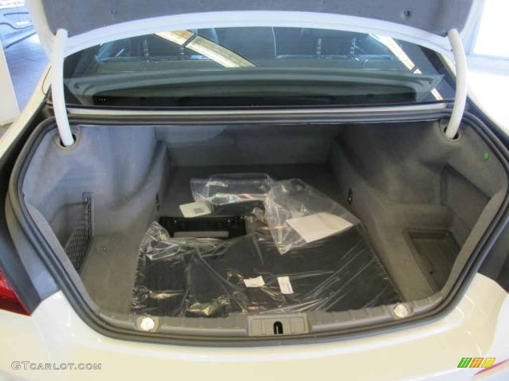 2013 BMW 7 Series 750Li Sedan Trunk Photo #74453895