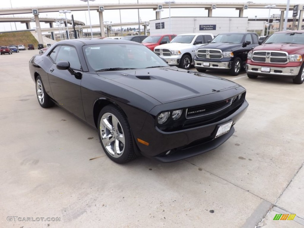 2013 Challenger R/T - Pitch Black / Radar Red/Dark Slate Gray photo #7