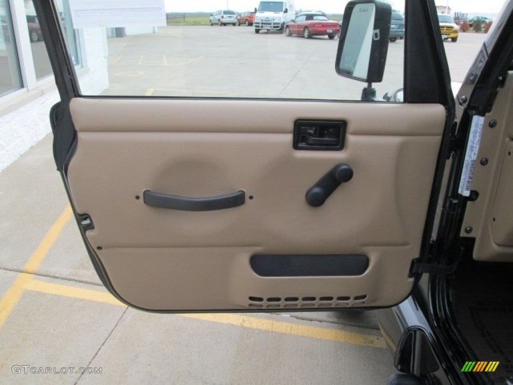 2002 Jeep Wrangler Sahara 4x4 Camel Beige/Dark Green Door Panel Photo #74455197