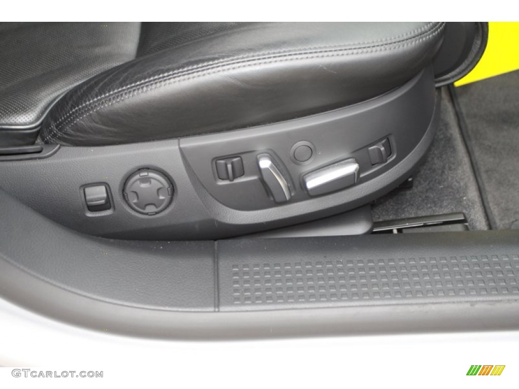 2006 Audi A8 L 4.2 quattro Controls Photo #74455484